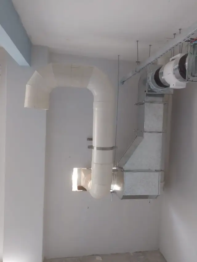 Projeto realizado no Escola Eleva - foto 1 - Projetos Realizados - Rio de Janeiro // Manutenção Preventiva de Ar Condicionado
